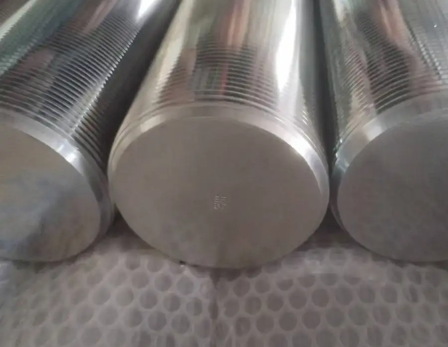 ASTM A193 / A193M Heavy Duty Stud Bolt High Tensile Strength: ≥ 125 ksi (860 MPa); Yield Strength: ≥ 105 ksi (720 MPa) Zinc Plated (Clear/Blue/Yellow), HDG, Black Oxide, Cadmium Plated, PTFE / Teflon Coating.